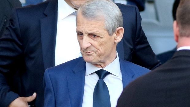 Γκιρτζίκης: “Μπροστινός συμφερόντων ο Κοντονής”