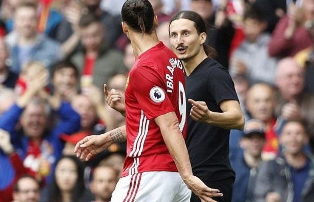 Εισβολέας σωσίας του Ιμπραχίμοβιτς μαζί με τον Ζλάταν Εισβολέας σωσίας του Ιμπραχίμοβιτς μαζί με τον Ζλάταν