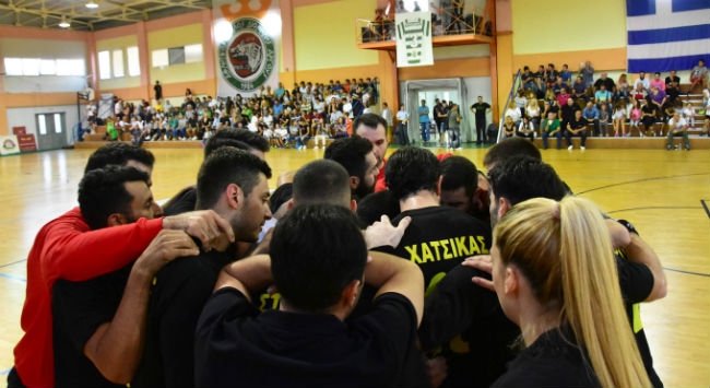 «ΟΛΟΙ κοντά στους μάγκες!»