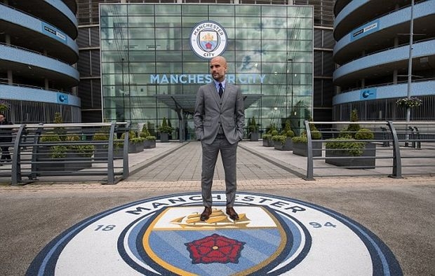 Γκουαρδιόλα: “Εκτός ομάδας ο Τουρέ μέχρι να ζητήσει συγγνώμη ο μάνατζέρ του”