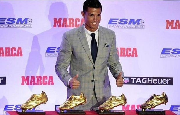 Με φούξια περούκα ο Κριστιάνο Ρονάλντο! (ΦΩΤΟ)