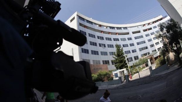 Στον αέρα η τέταρτη άδεια; Στον αέρα η τέταρτη άδεια;