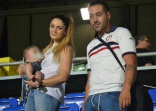 Πλήρωσαν εισιτήριο για να μπει στο γήπεδο βρέφος δύο μηνών!