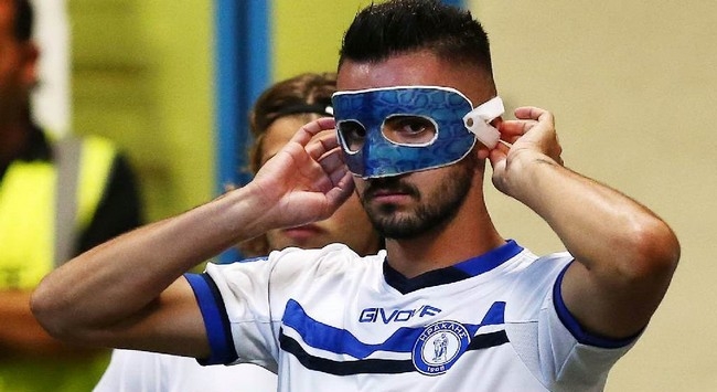 «Είναι άβολο…»