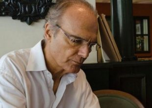 Πέθανε ο Αλέξανδρος Βέλιος με μη υποβοηθούμενη ευθανασία