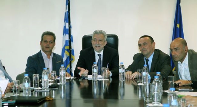 Κοντονής: «Εάν γίνει το παραμικρό θα κλείσουν όλα τα γήπεδα» Κοντονής: «Εάν γίνει το παραμικρό θα κλείσουν όλα τα γήπεδα»