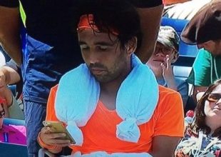 “Παντόφλα” για Παγδατή: SMS στη γυναίκα του εν ώρα αγώνα