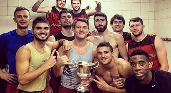 Κυπελλούχος Αραμπέρι με πρωταγωνιστή Παπαντωνίου (vid)
