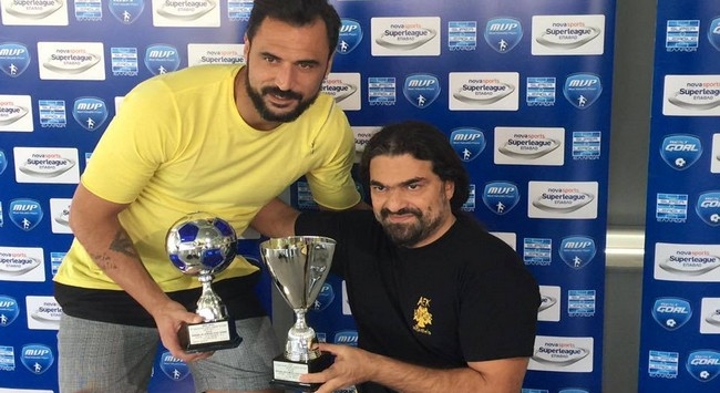 Ο Νικόλας βράβευσε τον Ούγκο! (ΦΩΤΟ)
