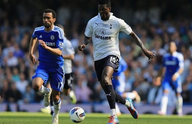 Υπογράφει στη Λιόν ο Αντεμπαγιόρ