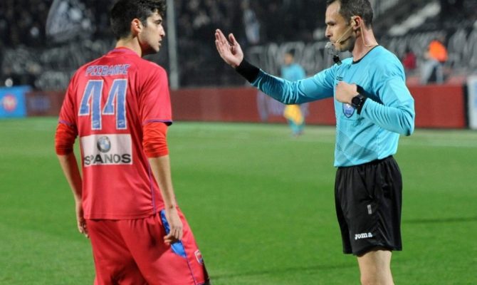 Το παλεύει για ΑΕΚ ο Ρισβάνης Το παλεύει για ΑΕΚ ο Ρισβάνης