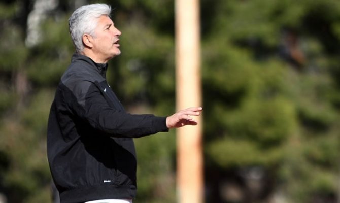 Η ανακοίνωση της ΠΑΕ για το διαζύγιο με Μανωλά