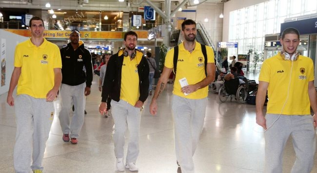 H αναχώρηση της Βασίλισσας (pics)