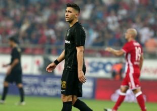 Μπακασέτας: «Το κεφάλι κάτω και δουλειά…» (video)
