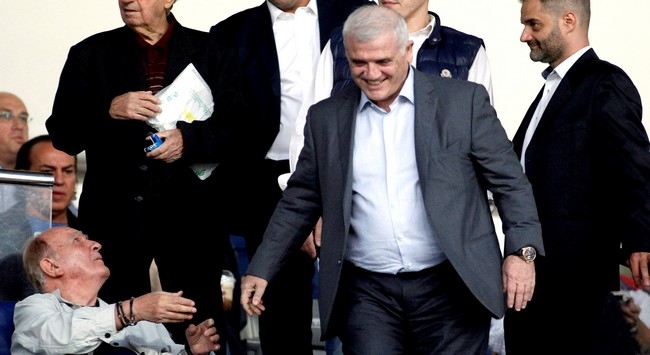 Μελισσανίδης: «Είναι τίμιος, αρσενικός, αλλά δεν μου κάνει»