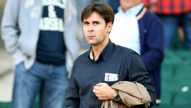 Τσιάρτας: «Καταλαβαίνω τον Χολέμπας γιατί δεν είναι Έλληνας» Τσιάρτας: «Καταλαβαίνω τον Χολέμπας γιατί δεν είναι Έλληνας»