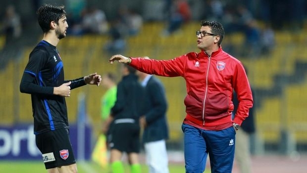 Στην αποστολή για ΑΕΚ ο Ρισβάνης, πρώτη για Σαββίδη Στην αποστολή για ΑΕΚ ο Ρισβάνης, πρώτη για Σαββίδη