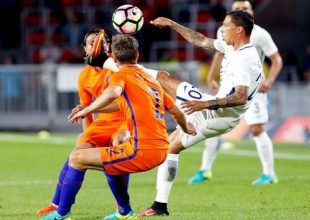 Ευχαρίστησε τον Χολέμπας η ΕΠΟ