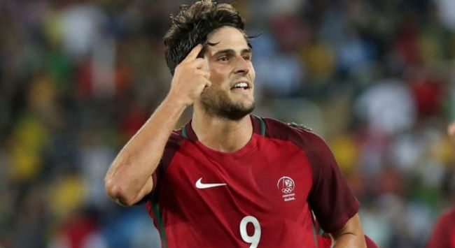 Είναι κληρονομικό του Πασιένσια Είναι κληρονομικό του Πασιένσια