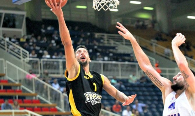 Ούκιτς: «Το 100% και με τον πήχη ψηλά»