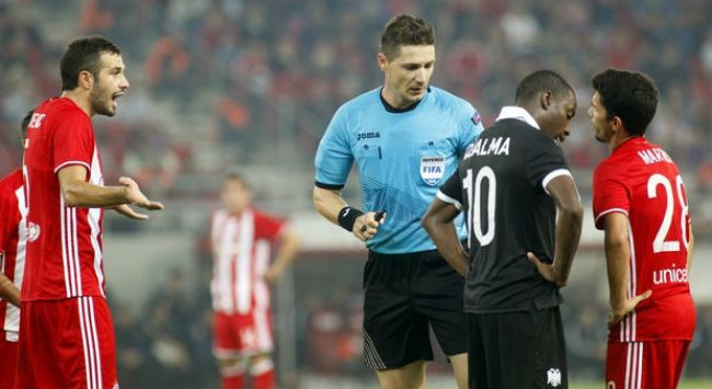 Με λάθη η διαιτησία του Αρετόπουλου Με λάθη η διαιτησία του Αρετόπουλου