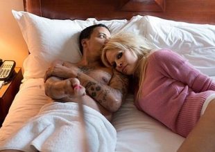 Pamela Anderson: «Το Playboy ήταν Πανεπιστήμιο»