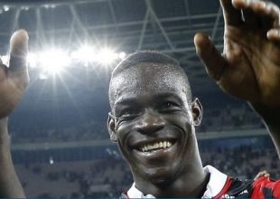 Φόρεσε ξανθιά περούκα ο Μπαλοτέλι!