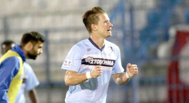 Παρπέξ: “Πρόεδροι – μαφία, κάλυκες, μια χώρα – μπουρδέλο” Παρπέξ: “Πρόεδροι – μαφία, κάλυκες, μια χώρα – μπουρδέλο”