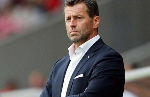 Σκίμπε: “Για να έχεις θέση στην Εθνική, πρέπει να παίζεις” Σκίμπε: “Για να έχεις θέση στην Εθνική, πρέπει να παίζεις”