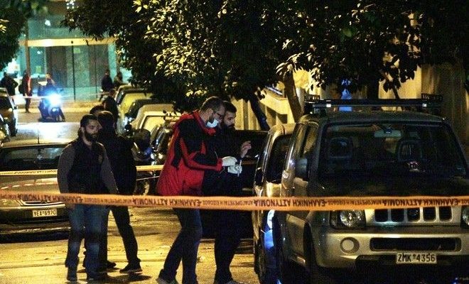 Δολοφονία στην Πανόρμου: Παραδόθηκε στην Ασφάλεια Αττικής ο χρυσαυγίτης συνταξιούχος αστυνομικός Δολοφονία στην Πανόρμου: Παραδόθηκε στην Ασφάλεια Αττικής ο χρυσαυγίτης συνταξιούχος αστυνομικός