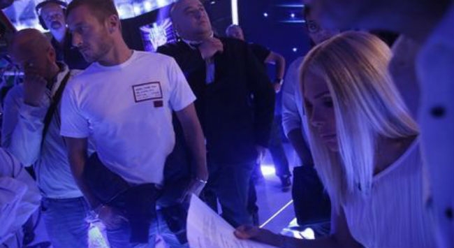 Ο Τότι στο ιταλικό “Big Brother” για χάρη της Ίλαρι! Ο Τότι στο ιταλικό “Big Brother” για χάρη της Ίλαρι!