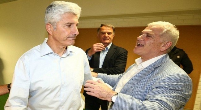 «Στέλιο, τελειώσαμε»