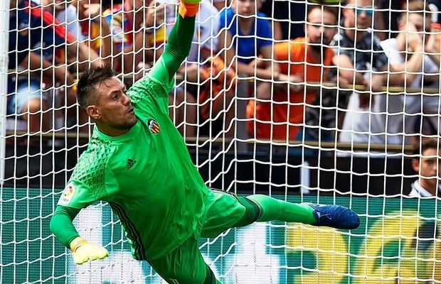 Έπιασε δύο πέναλτι ο Άλβες, η Ατλέτικο πήρε τη νίκη