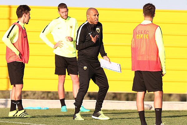 Πρώην τεχικός της ΑΕΚ στις προπονήσεις της Μπαρτσελόνα