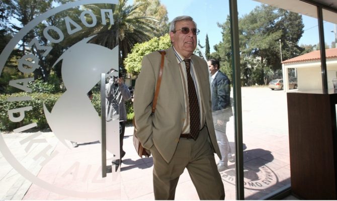 Πρόεδρος ΕΠΣ Λέσβου: «Εύχομαι να μην είναι εμπρησμός, αλλά…» Πρόεδρος ΕΠΣ Λέσβου: «Εύχομαι να μην είναι εμπρησμός, αλλά…»