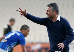 Κορακάκης: «Η ΑΕΚ καλύτερη, η δική μου ομάδα δεν το παράτησε…»