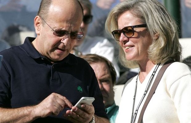 Μηνύει τον Καραπαπά ο Αλαφούζος