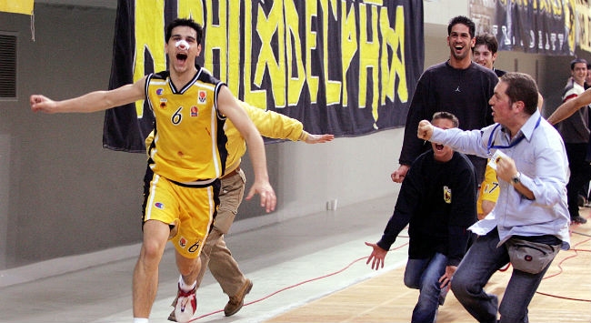 Θυμήθηκε το «buzzer beater» του Ζήση η Ευρωλίγκα! (Video)