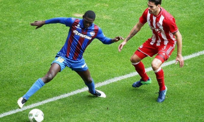 Ο Τουράμ ανέβασε φωτογραφία του με φανέλα της Σαπεκοένσε