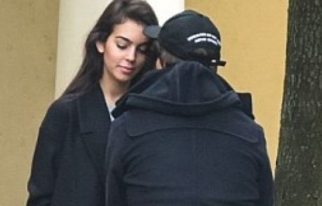 Αυτή είναι η μυστηριώδης μελαχρινή του Κριστιάνο Ρονάλντο