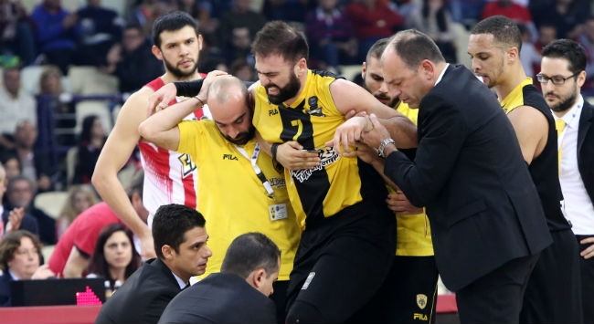 Βαρύ διάστρεμμα ο Βασιλειάδης
