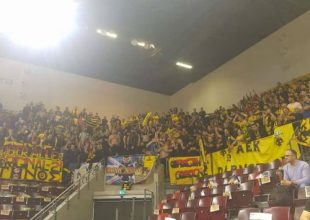 Το μεγαλύτερο χειροκρότημα σε εσάς…