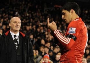 Κατηγορείται για άσεμνη χειρονομία ο Σουάρες