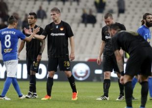 Στάσιμη και άσφαιρη