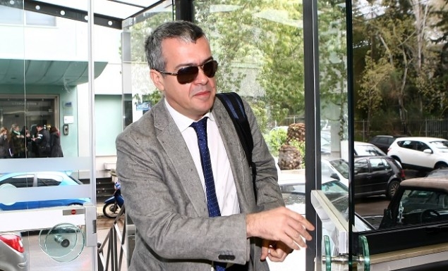 Συνομιλίες-φωτιά του Γιαννίκου για μαύρο χρήμα! Συνομιλίες-φωτιά του Γιαννίκου για μαύρο χρήμα!