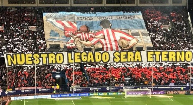 Το συγκινητικό κορεό των οπαδών της Ατλέτικο στο ντέρμπι με την Ρεάλ Το συγκινητικό κορεό των οπαδών της Ατλέτικο στο ντέρμπι με την Ρεάλ