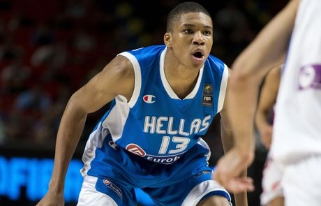 “VOTE GREEK, VOTE GIANNIS” ΤΟ ΣΥΝΘΗΜΑ ΤΩΝ BUCKS!