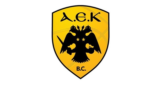 Ετοιμάζει η Βασίλισσα την μασκότ της!