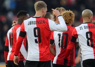 Χέρι-χέρι Φέγενοορντ και Άγιαξ