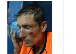 Διαιτητής έφαγε το ξύλο της αρκούδας στην Αργεντινή (vid)